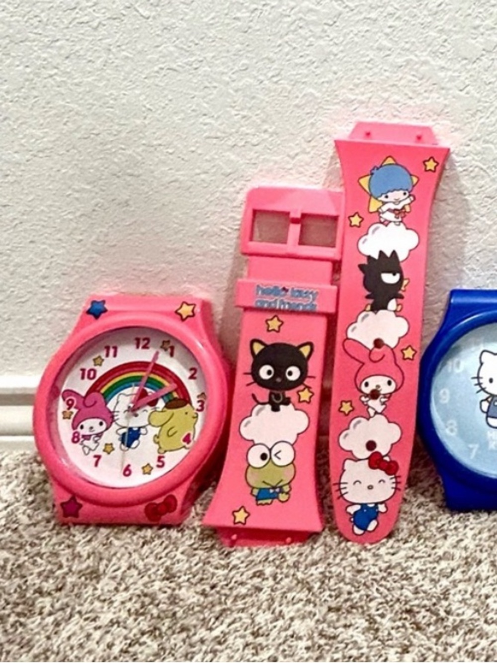 Hello Kitty and Friends Pink Wall Watch Clock - Picture 12 of 12